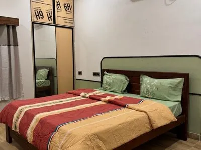 modern bedroom interior design in chennai.jpg